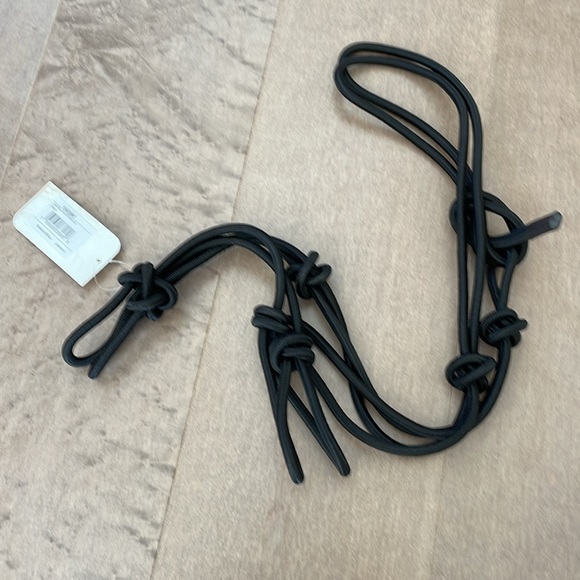 Basic Poly Rope Horse Halter - Picture 2 of 3